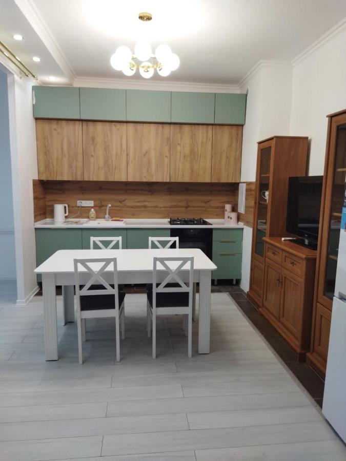 Sweet Home Aktau  Bagian luar foto
